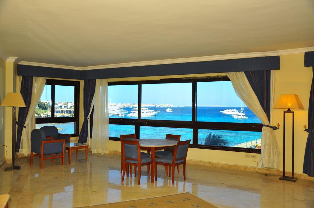 Alia Beach Resort Hurghada Room photo