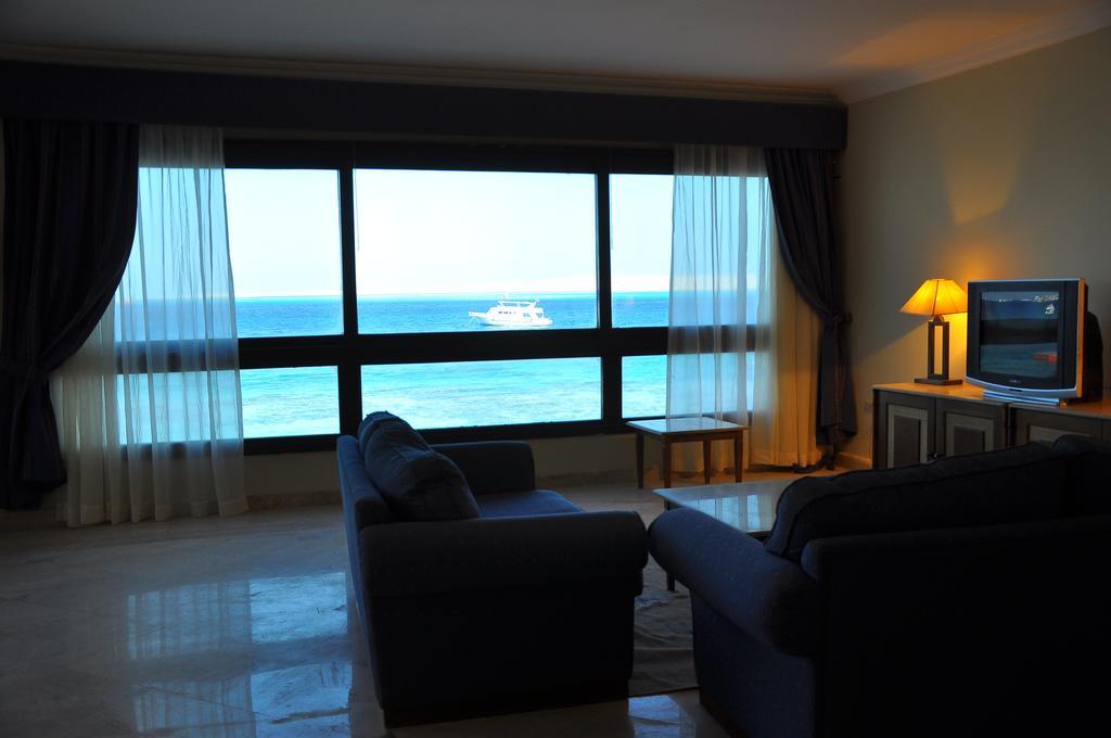 Alia Beach Resort Hurghada Room photo